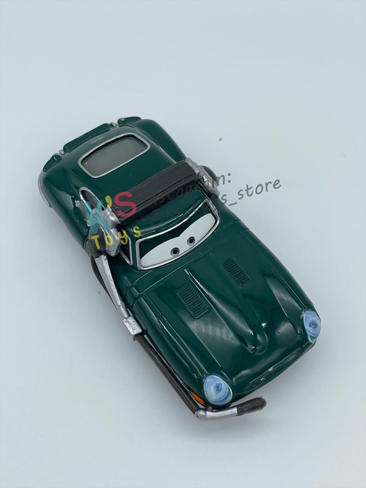 PRE-OWNED / LOOSE DISNEY PIXAR CARS BY MATTEL - "DAVID HOBBSCAP WITH HEADSET" - CARS 2 SERIES - MINT/NEAR MINT CONDITION - READ DESCRIPTION!!!!!!!!!!!