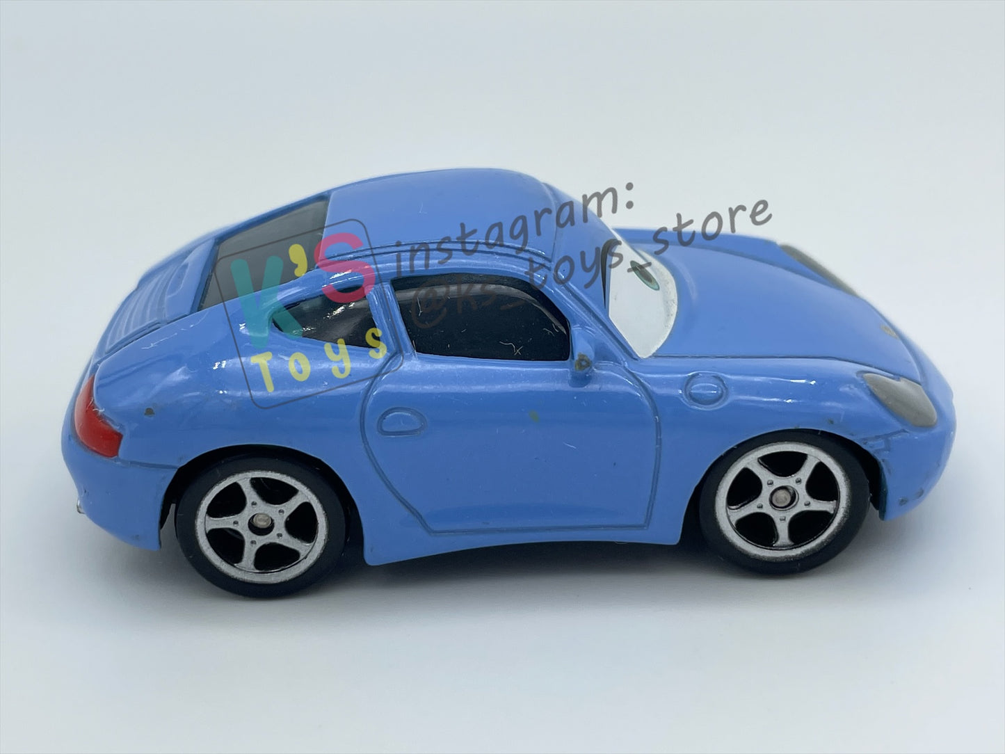 PRE-OWNED / LOOSE DISNEY PIXAR CARS BY MATTEL, "SALLY" - CARS SERIES - NEAR MINT CONDITION - READ DESCRIPTION!!!!!!!!!!!