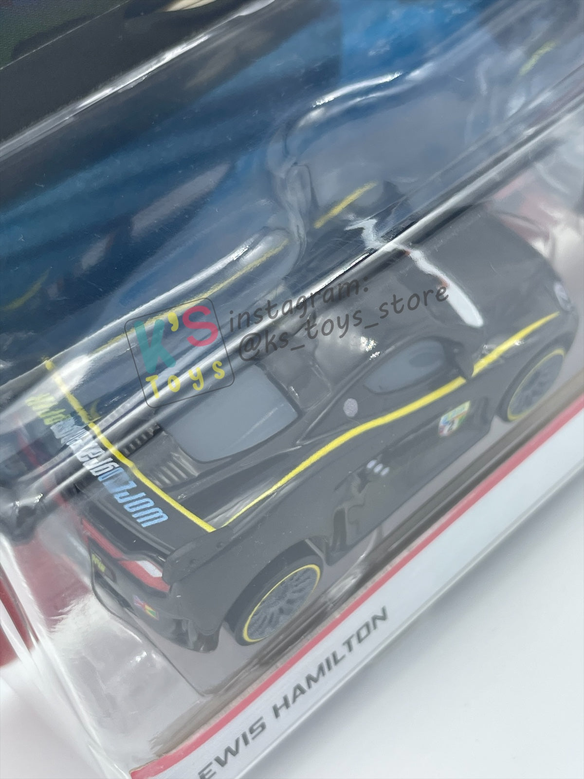 Disney Pixar Cars 1:55 2-Pack by Mattel, "LEWIS HAMILTON & BRUCE BOXMANN" - WGP CARS 2 - BNIP