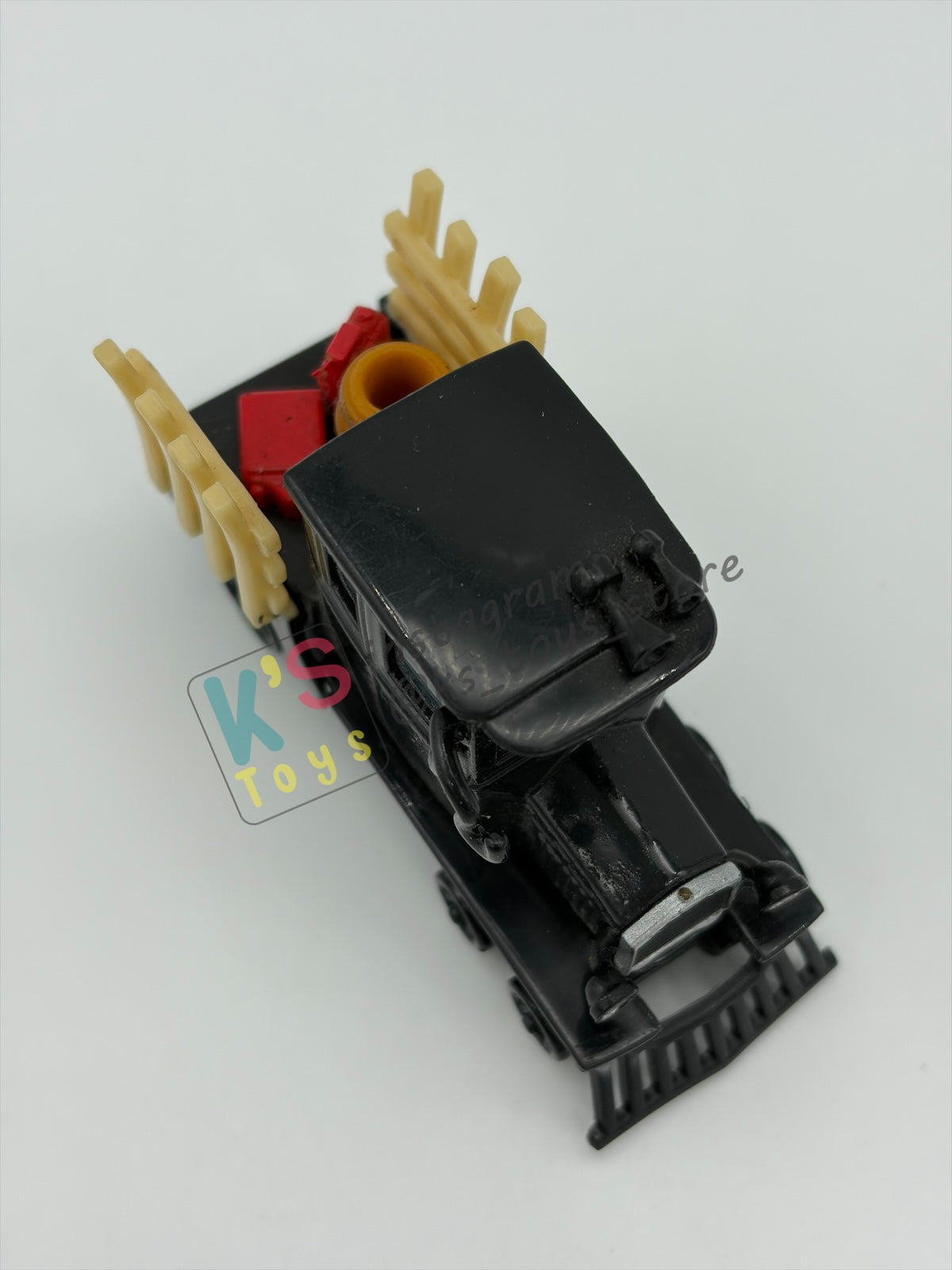 PRE-OWNED / LOOSE DISNEY PIXAR CARS 1:55 BY MATTEL - "GALLOPING GEARGRINDER" CARS 2 95 RETURNS SERIES - NEAR MINT CONDITION, MISSING PARTS!!!!!