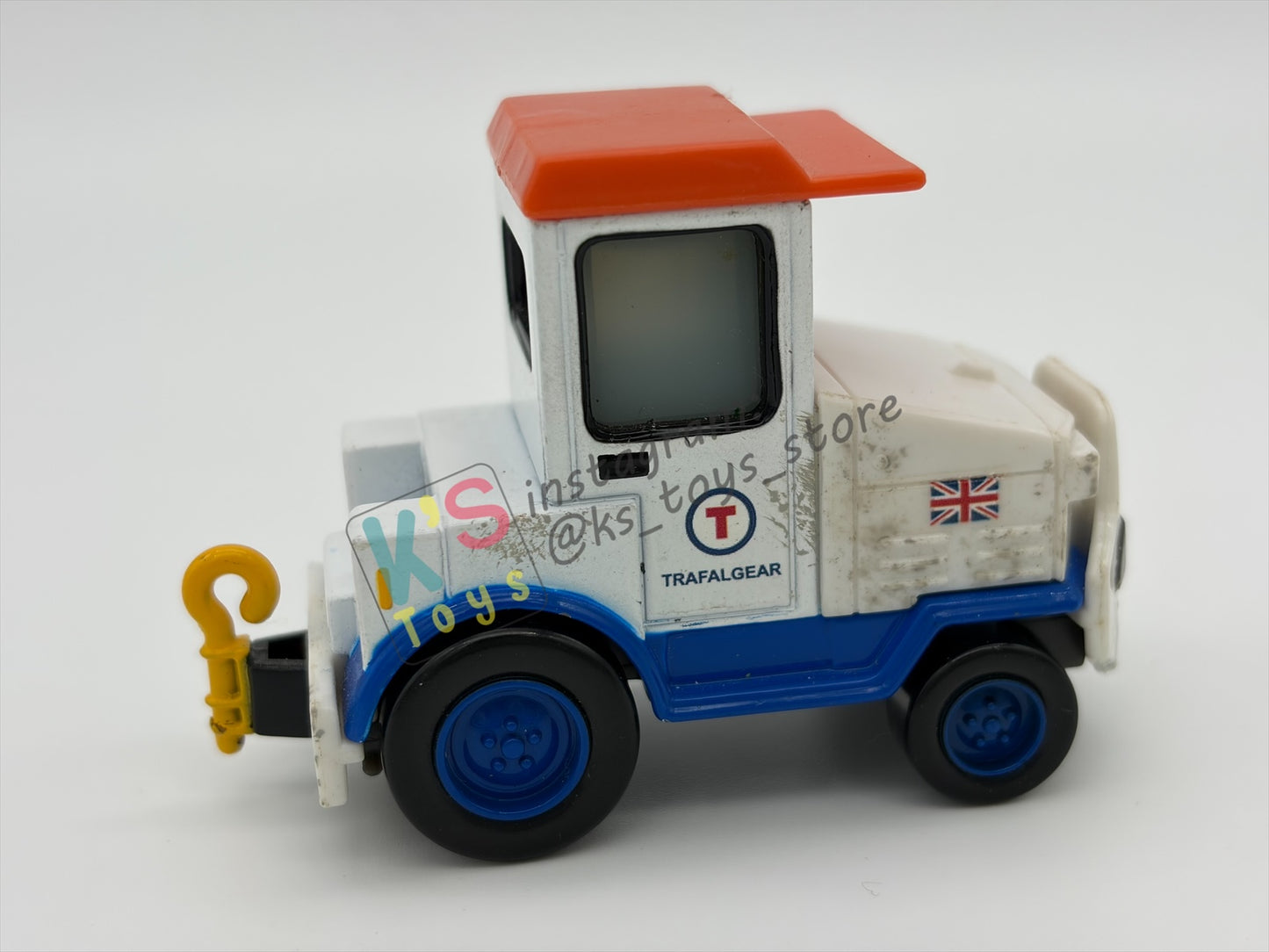 PRE-OWNED / LOOSE DISNEY PIXAR CARS - "M. FENDERICKSON" YE LEFT TURN IN SERIES - NEAR MINT CONDITION - READ DESCRIPTION!!!!!!