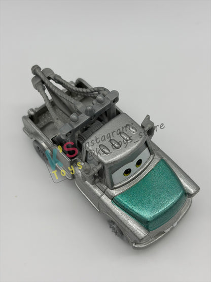 PRE-OWNED / LOOSE DISNEY PIXAR CARS 1:55 BY MATTEL - "DISNEY 100 YEAR SILVER MATER" - GOOD CONDITION