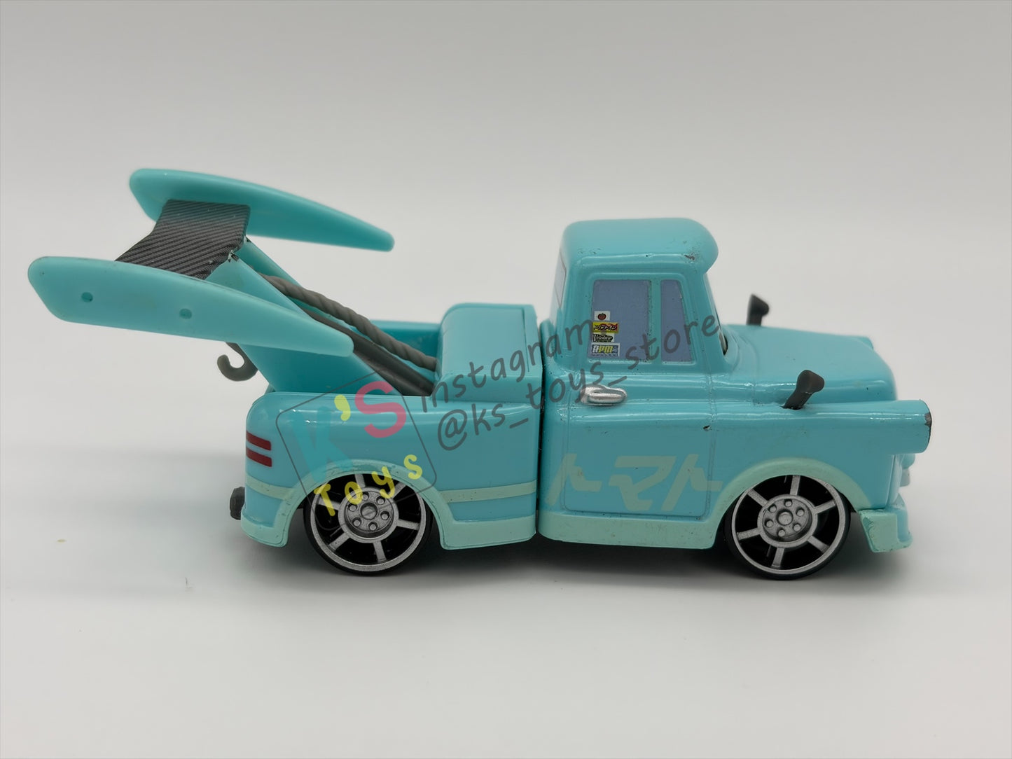 PRE-OWNED / LOOSE DISNEY PIXAR CARS - "TOKYO MATER" (FROM 3-PACK GIFT SET) - TOKYO MATER SERIES - PRE-OWNED IN GOOD CONDITION - READ DESCRIPTION!!!!!!