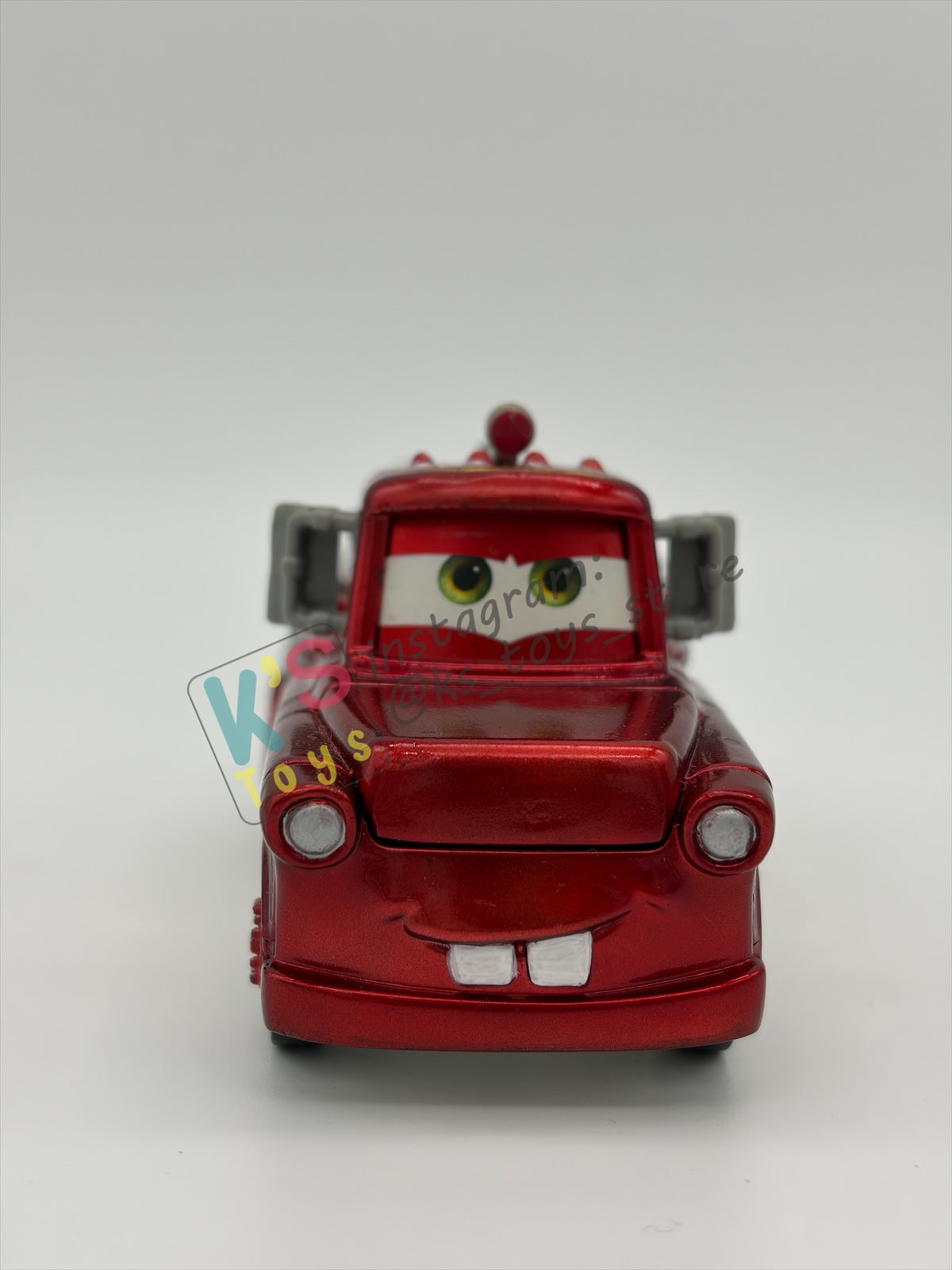 PRE-OWNED / LOOSE DISNEY PIXAR CARS 1:55 BY MATTEL - "RESCUE SQUAD MATER (BLURAY PACK)" - NEAR MINT CONDITION