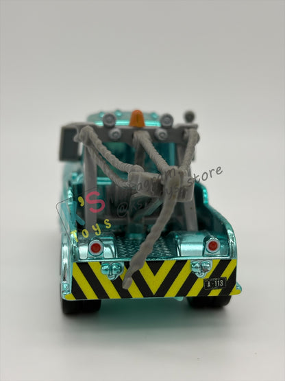 PRE-OWNED / LOOSE DISNEY PIXAR CARS 1:55 BY MATTEL - "METALLIC BRAND NEW MATER" - NEAR MINT CONDITION