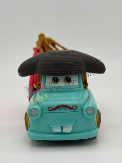 PRE-OWNED / LOOSE DISNEY PIXAR CARS 1:55 BY MATTEL - "EL MATERDOR PLASTIC" FROM PLAYSET - MINT CONDITION