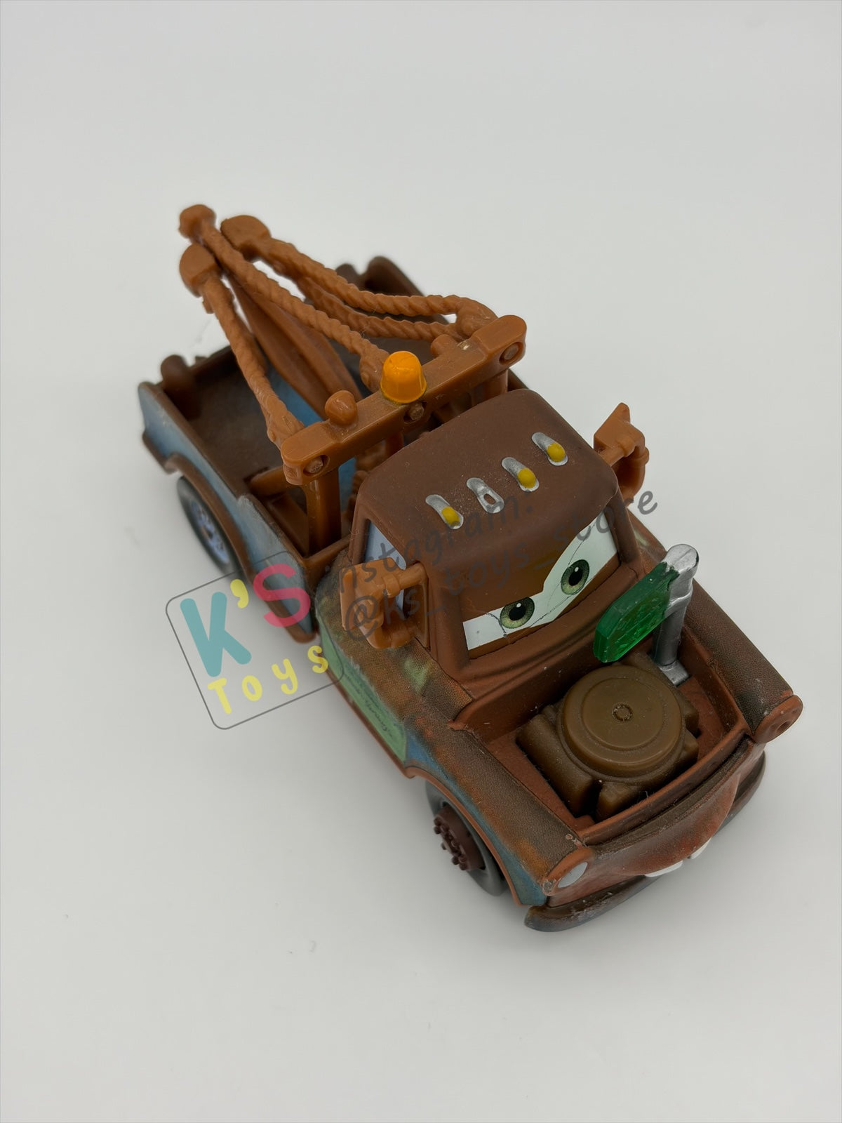 PRE-OWNED / LOOSE DISNEY PIXAR CARS - "MATER WITH SPY GLASSES" - MATER'S SECRET MISSION SERIES - GOOD CONDITION