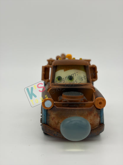 PRE-OWNED / LOOSE DISNEY PIXAR CARS 1:55 BY MATTEL - "BLOWING BUBBLE MATER (LENTICULAR)" - NEAR MINT CONDITION