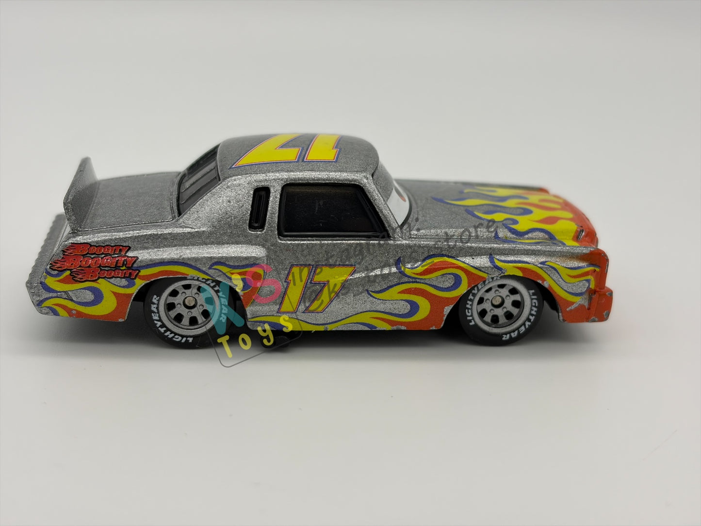 PRE-OWNED / LOOSE DISNEY PIXAR CARS BY MATTEL - "DARRELL CARTRIP” - CARS 3 SERIES - GOOD CONDITION - READ DESCRIPTION!!!!!!!!!!!