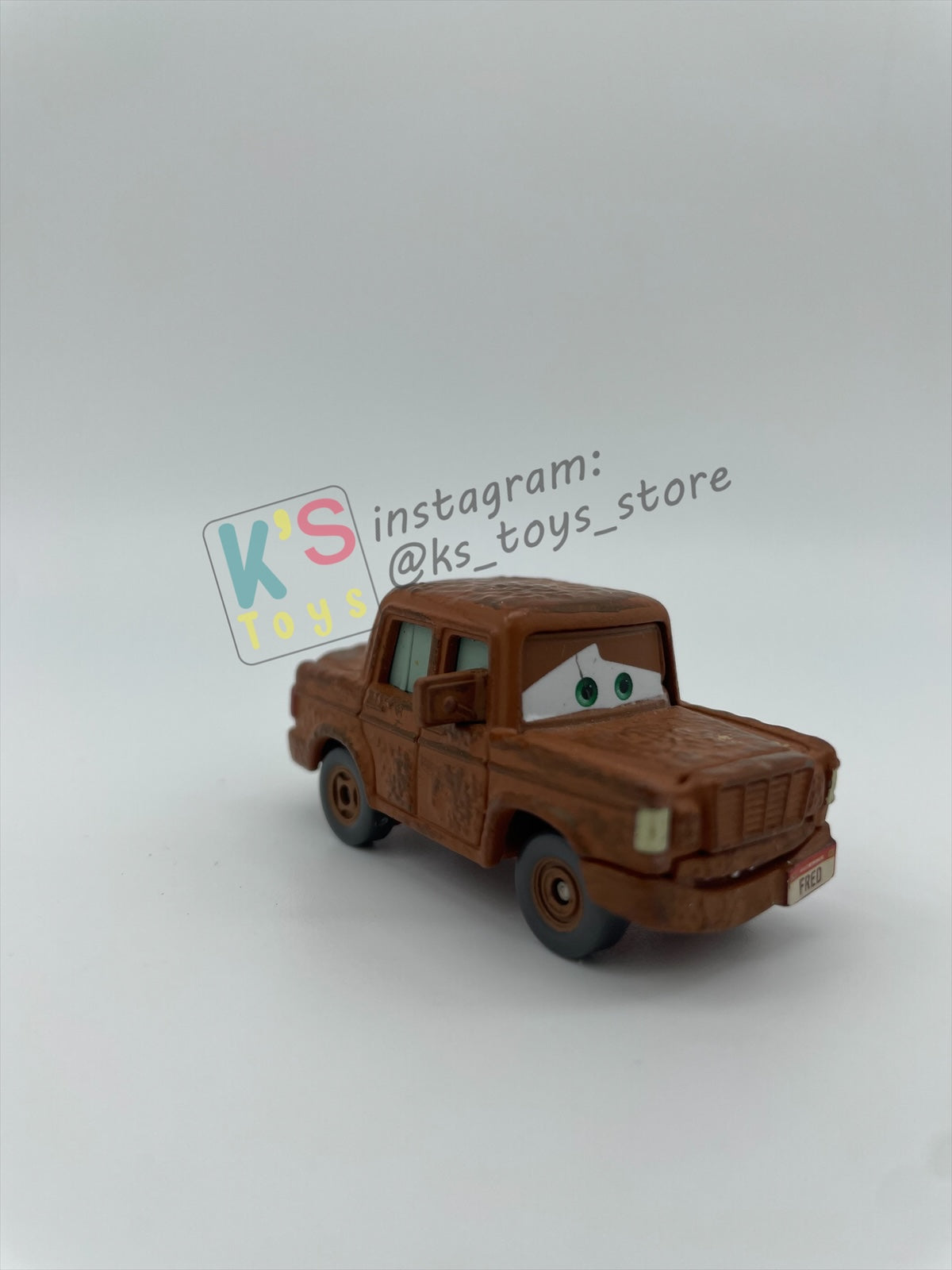 PRE-OWNED / LOOSE DISNEY PIXAR CARS 1:55 BY MATTEL - "FRED (TINY SIZE)" CARS SERIES - MINT CONDITION