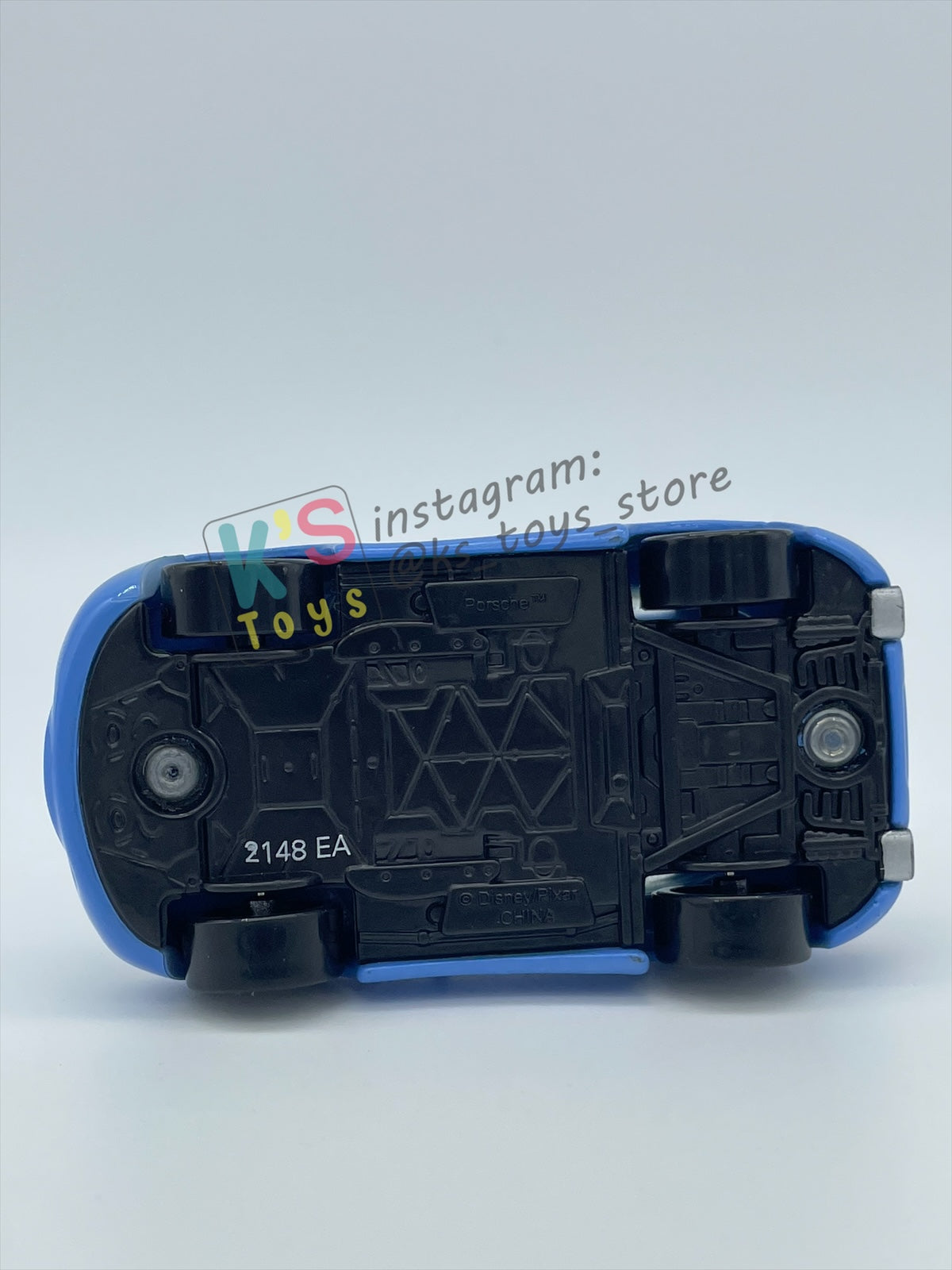 PRE-OWNED / LOOSE DISNEY PIXAR CARS 1:55 BY MATTEL - "SALLY WITH CONE & TATTOO" CARS SERIES - MINT CONDITION