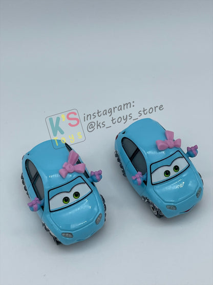 PRE-OWNED / LOOSE DISNEY PIXAR CARS 1:55 BY MATTEL - "LOUISE & LISA" CARS ON THE ROAD LIGHTS OUT - MINT CONDITION