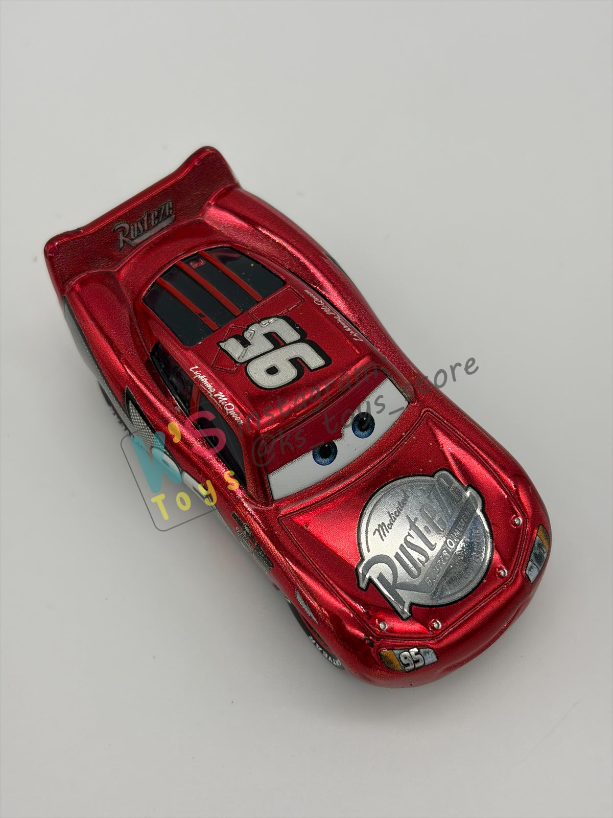 PRE-OWNED / LOOSE DISNEY PIXAR CARS 1:55 BY MATTEL - "RED RACING LIGHTNING MCQUEEN" RACING RED SERIES - NEAR MINT CONDITION