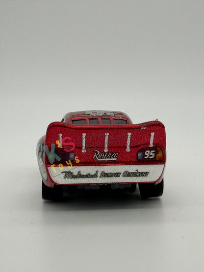 PRE-OWNED / LOOSE DISNEY PIXAR CARS 1:55 BY MATTEL - "RED RACING LIGHTNING MCQUEEN" RACING RED SERIES - NEAR MINT CONDITION