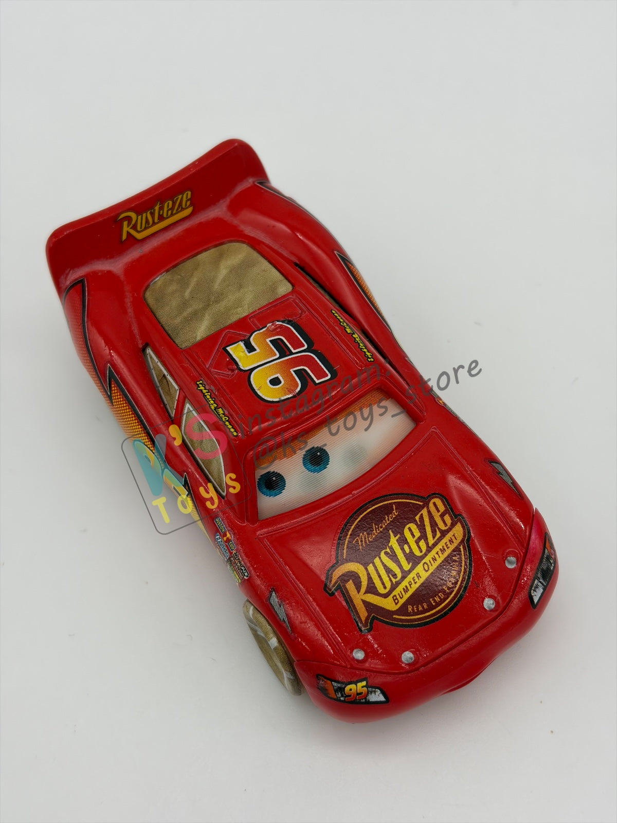 PRE-OWNED / LOOSE DISNEY PIXAR CARS 1:55 BY MATTEL - "PAINT MASK LIGHTNING MCQUEEN" LENTICULAR EYES SERIES - NEAR MINT CONDITION