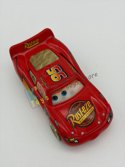 PRE-OWNED / LOOSE DISNEY PIXAR CARS 1:55 BY MATTEL - "PAINT MASK LIGHTNING MCQUEEN" LENTICULAR EYES SERIES - NEAR MINT CONDITION