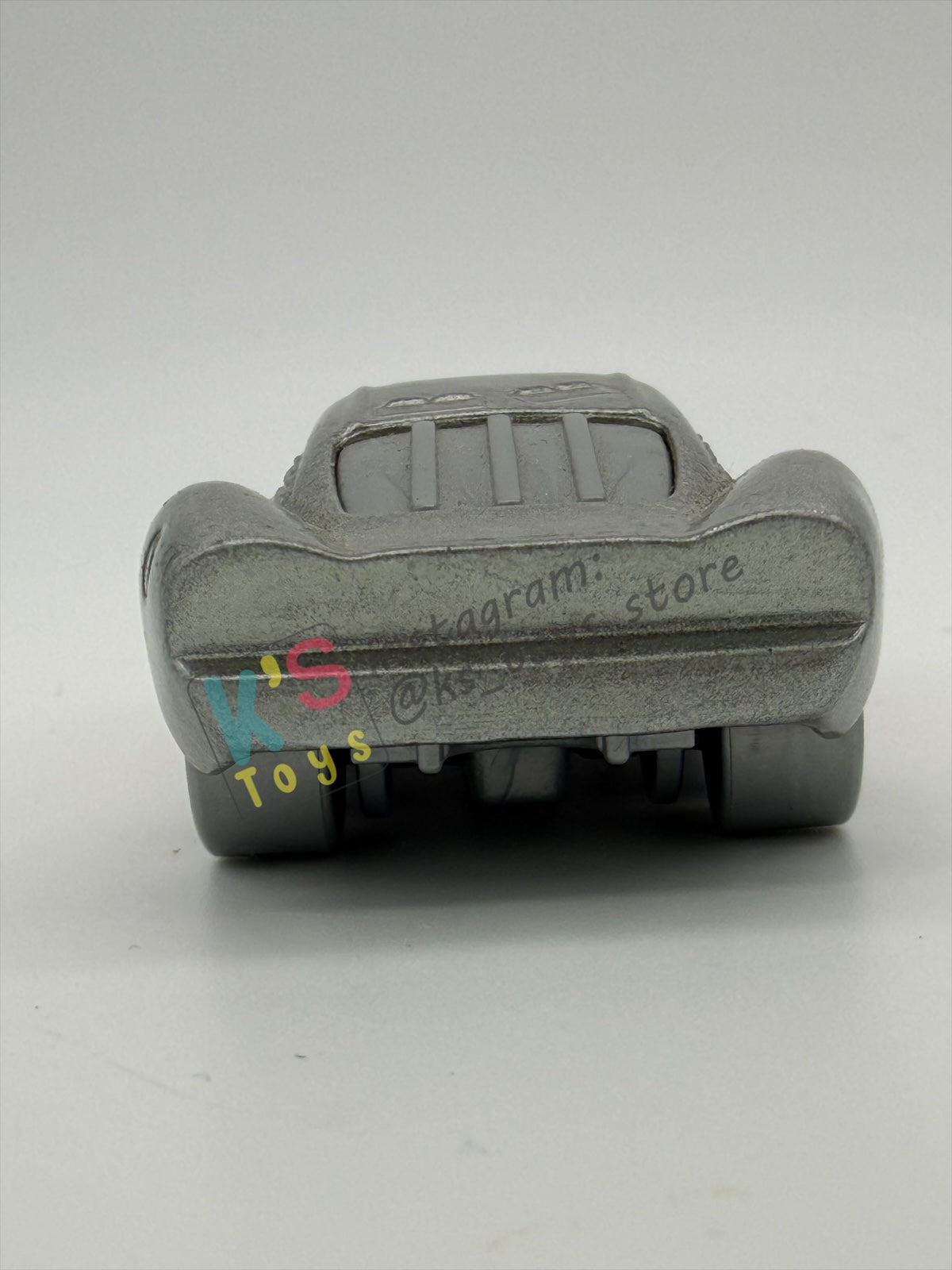 PRE-OWNED / LOOSE DISNEY PIXAR CARS 1:55 BY MATTEL - "DISNEY 100 YEAR  CRUISING LIGHTNING MQUEEN SILVER" DISNEY 100 YEAR ANNIVERSARY SERIES - NEAR MINT CONDITION