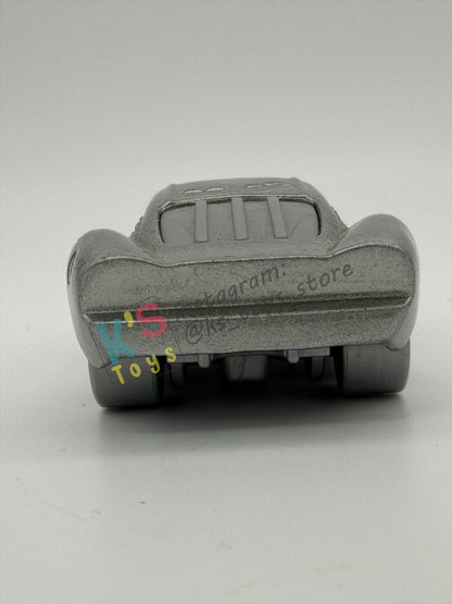 PRE-OWNED / LOOSE DISNEY PIXAR CARS 1:55 BY MATTEL - "DISNEY 100 YEAR  CRUISING LIGHTNING MQUEEN SILVER" DISNEY 100 YEAR ANNIVERSARY SERIES - NEAR MINT CONDITION