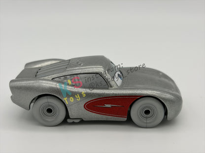 PRE-OWNED / LOOSE DISNEY PIXAR CARS 1:55 BY MATTEL - "DISNEY 100 YEAR  CRUISING LIGHTNING MQUEEN SILVER" DISNEY 100 YEAR ANNIVERSARY SERIES - NEAR MINT CONDITION