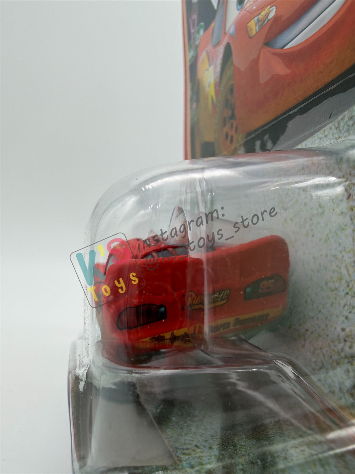 DISNEY PIXAR CARS "DIRT TRACK LIGHTNING MCQUEEN" SUPERCHARGED SERIES- BNIP