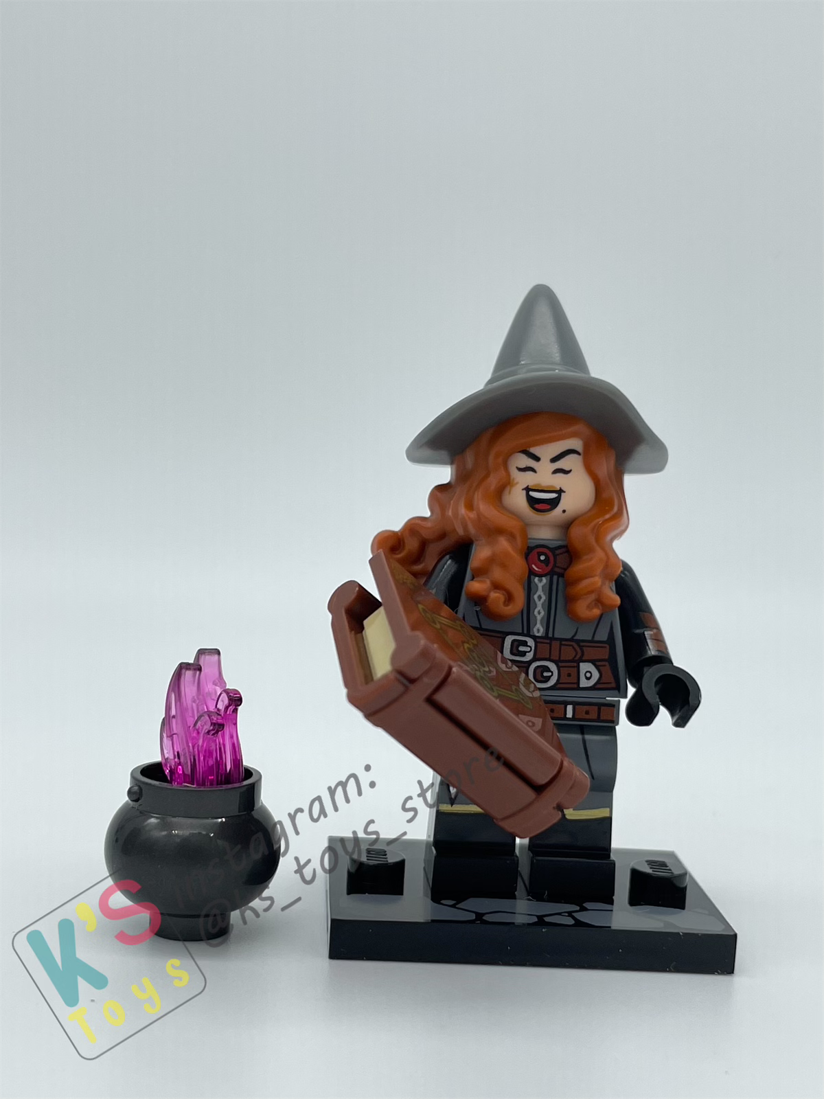 TASHA THE WITCH QUEEN - Lego Minifigures 71047 Dungeons and Dragons - 01 October 2024 Released in Australia