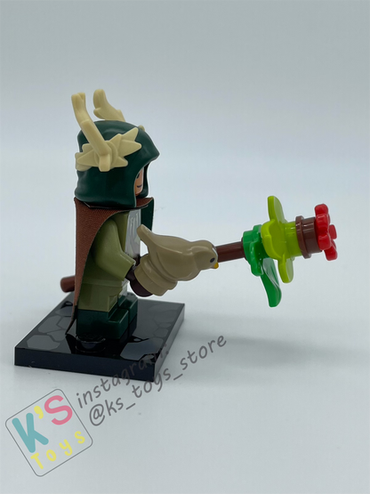 HALFLING DRUID - Lego Minifigures 71047 Dungeons and Dragons - 01 October 2024 Released in Australia