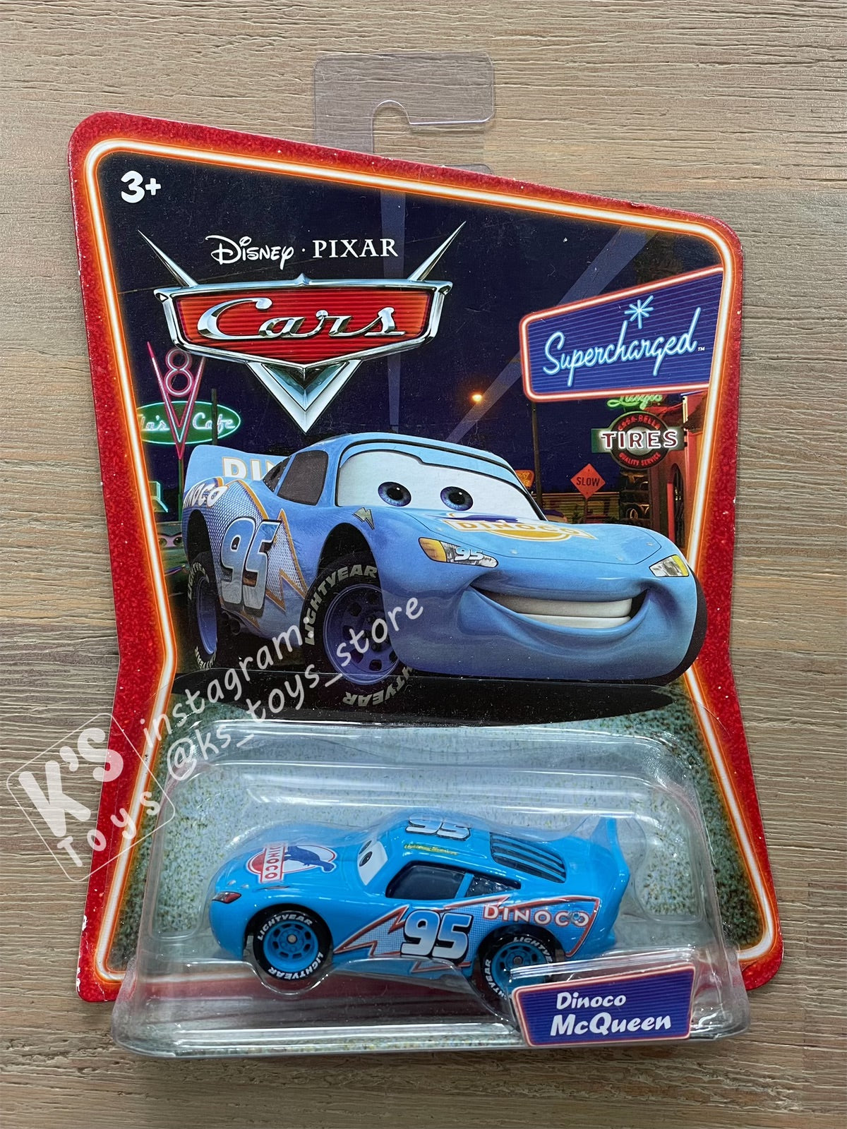 DISNEY PIXAR CARS "DINOCO LIGHTNING MCQUEEN" SUPERCHARGED - BNIP