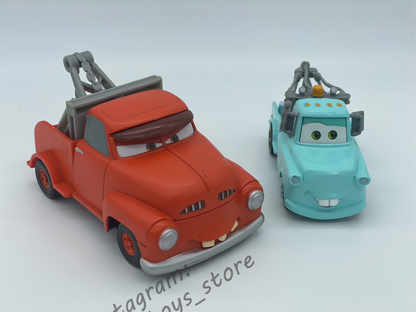 STORY TELLERS DISNEY PIXAR CARS - BUBBA AND BRAND NEW MATER 2PACK - DAMAGED PACKAGING (READ DESCRIPTION)