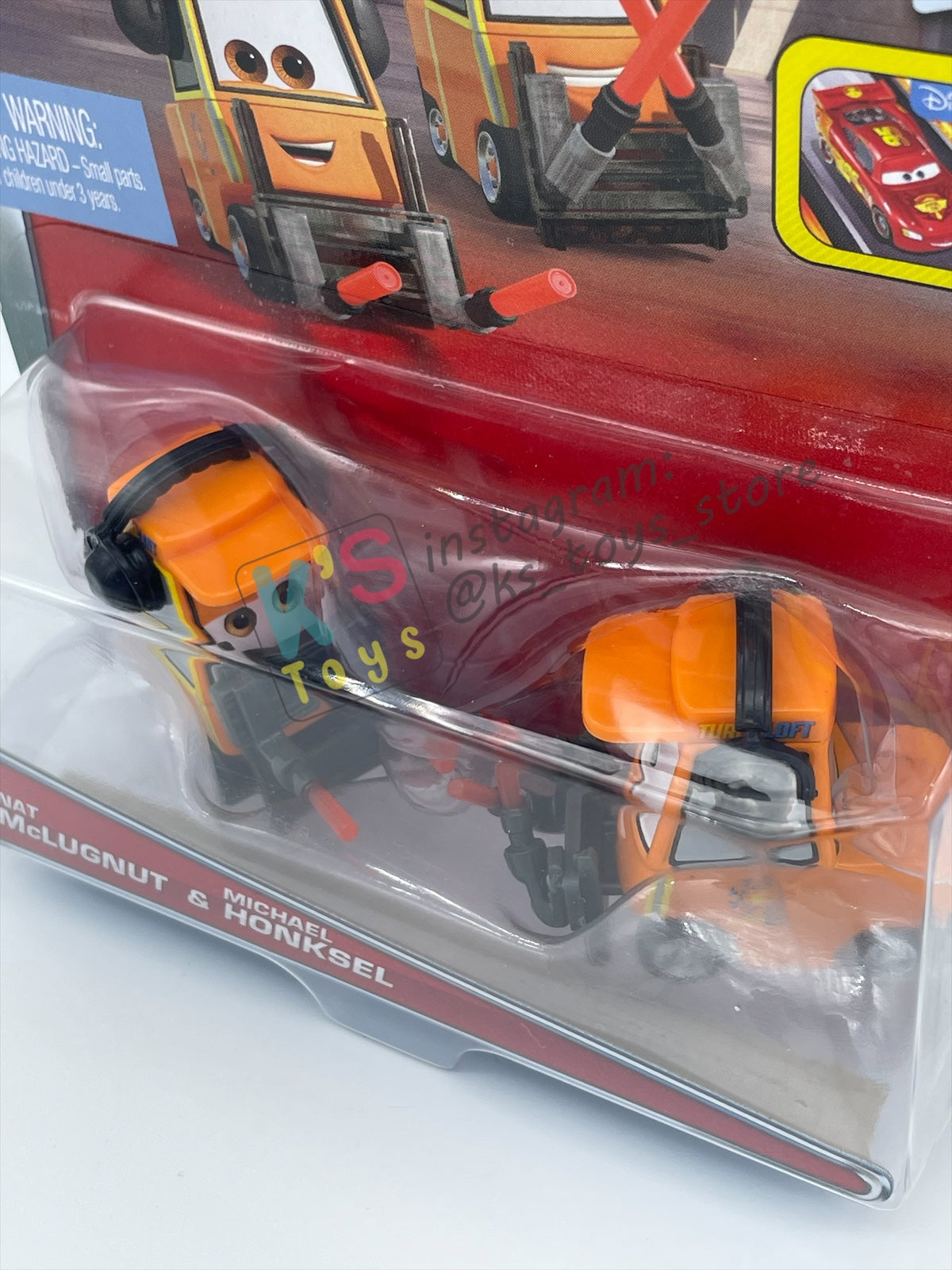 DISNEY PIXAR CARS BY MATTEL, "NAT MCLUGNUT AND MICHAEL HONKSEL" - AIRPORT ADVENTURE SERIES - BNIP