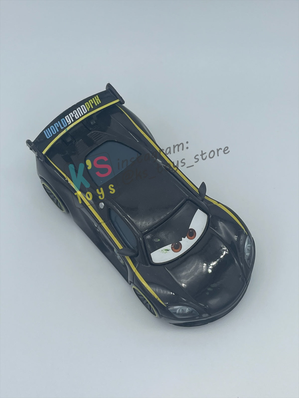 PRE-OWNED / LOOSE DISNEY PIXAR CARS BY MATTEL - "LEWIS HAMILTON" - CARS 2 SERIES - PLAYED WITH GOOD CONDITION - READ DESCRIPTION!!!!!!!!!!!
