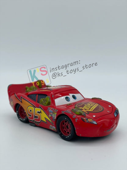 PRE-OWNED / LOOSE DISNEY PIXAR CARS BY MATTEL - "CACTUS LIGHTNING MCQUEEN" - CARS SERIES - PLAYED WITH GOOD CONDITION - READ DESCRIPTION!!!!!!!!!!!