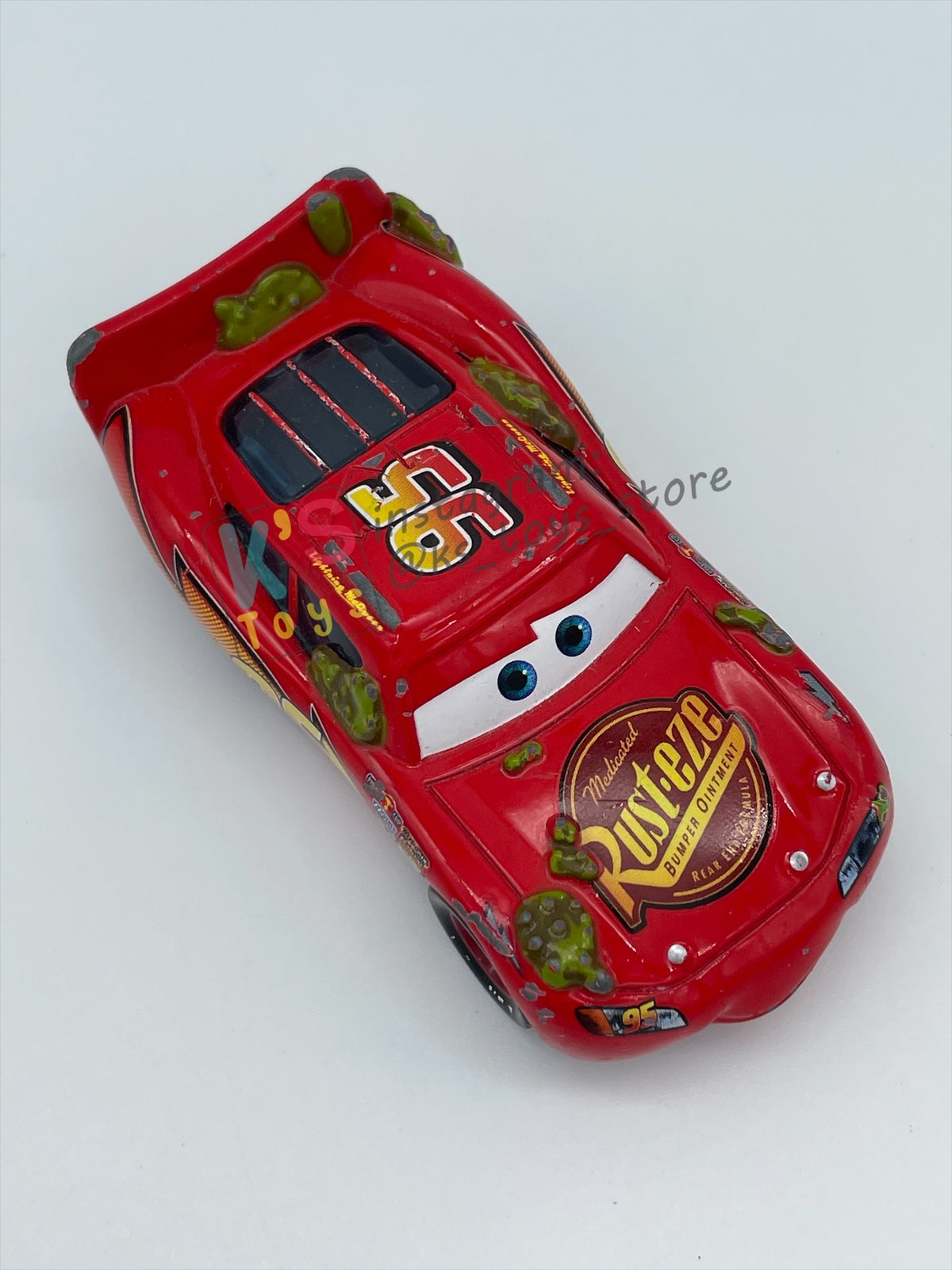 PRE-OWNED / LOOSE DISNEY PIXAR CARS BY MATTEL - "CACTUS LIGHTNING MCQUEEN" - CARS SERIES - PLAYED WITH GOOD CONDITION - READ DESCRIPTION!!!!!!!!!!!