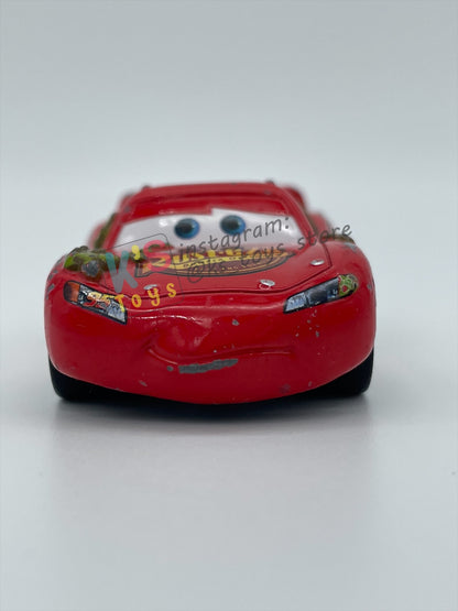 PRE-OWNED / LOOSE DISNEY PIXAR CARS BY MATTEL - "CACTUS LIGHTNING MCQUEEN" - CARS SERIES - PLAYED WITH GOOD CONDITION - READ DESCRIPTION!!!!!!!!!!!
