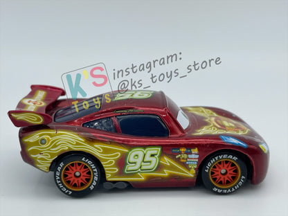 PRE-OWNED / LOOSE DISNEY PIXAR CARS BY MATTEL - "NEON METALLIC DECO LIGHNTING MCQUEEN" - NEON RACERS SERIES - PLAYED WITH GOOD CONDITION - READ DESCRIPTION!!!!!!!!!!!