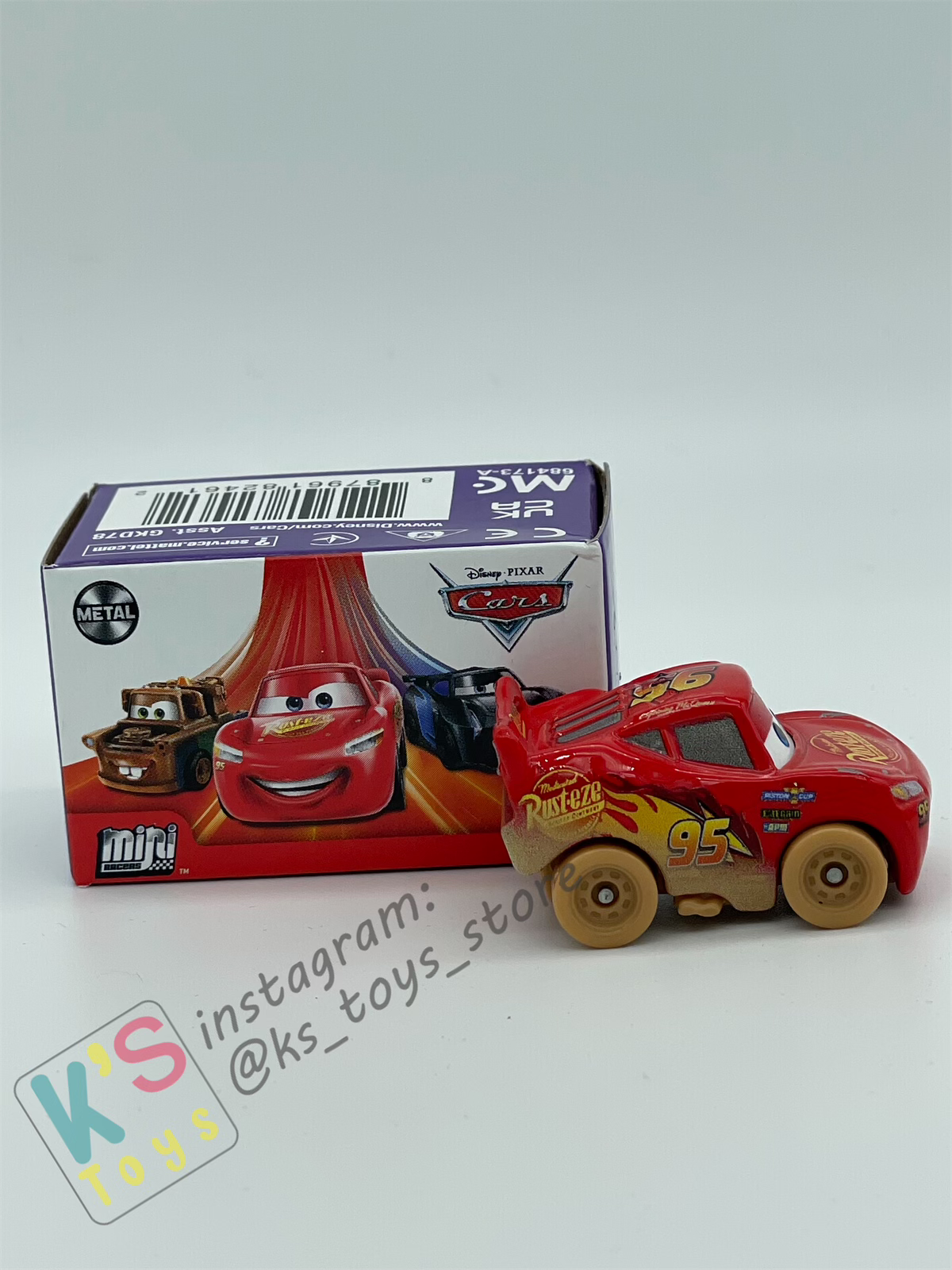 Mini Racers Pixar Disney Cars, 2022 Series 3 #28 DIRT TRACK LIGHTNING MCQUEEN