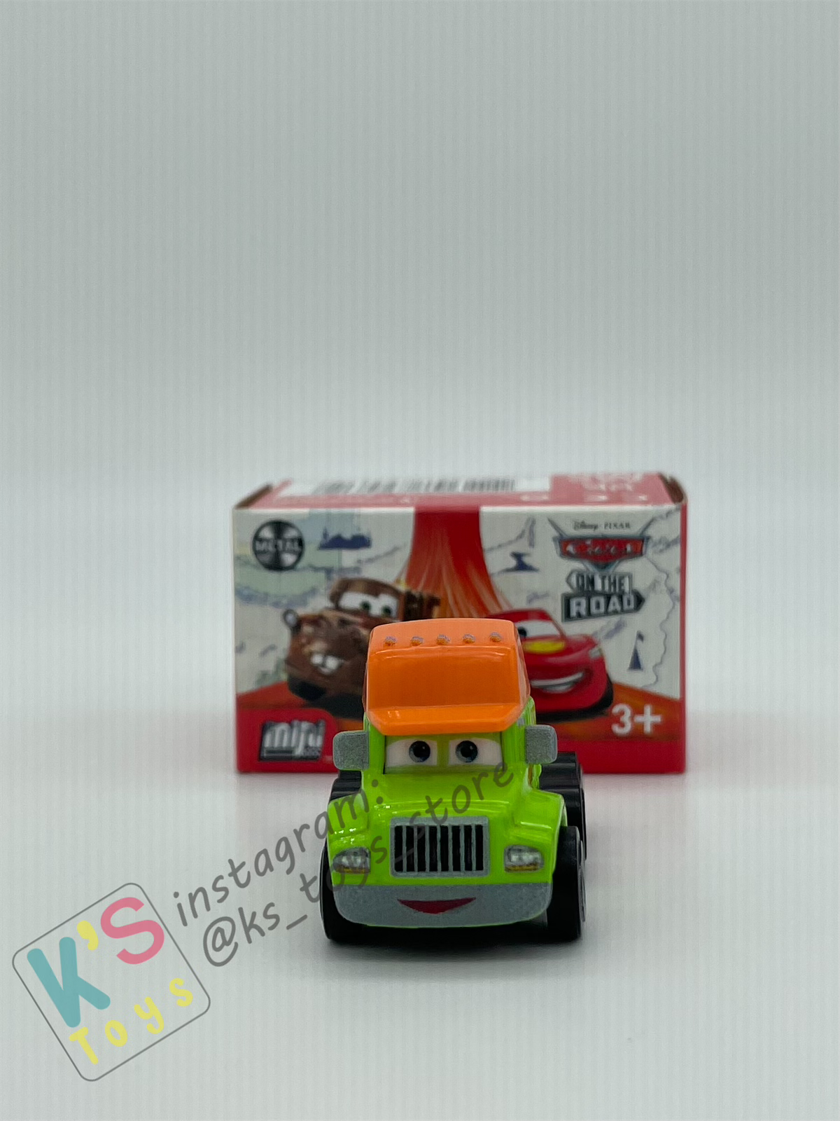 Mini Racers Pixar Disney Cars, 2023 Series 1 #04 NEW HAULERS - BNIB