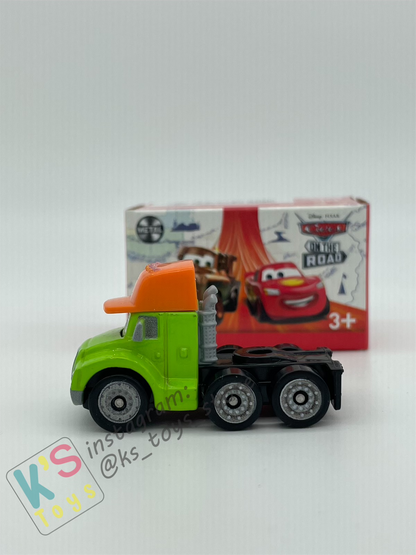 Mini Racers Pixar Disney Cars, 2023 Series 1 #04 NEW HAULERS - BNIB