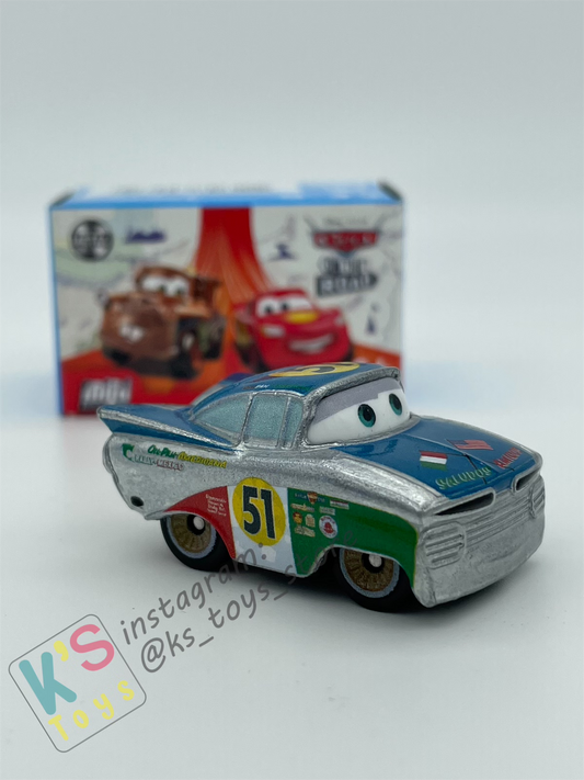 Mini Racers Pixar Disney Cars, 2023 Series 2 #20 SALUDOS AMIGOS RAMONE - BNIB