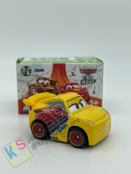 Mini Racers Pixar Disney Cars, 2023 Series 4 #41 RUSTEZE CRUZ - BNIB