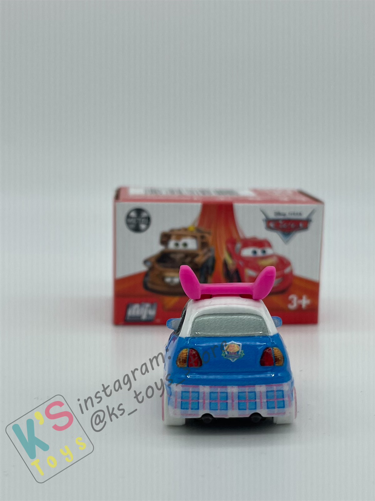 Mini Racers Pixar Disney Cars, 2024 Series 1 #05 SUKI- BNIB