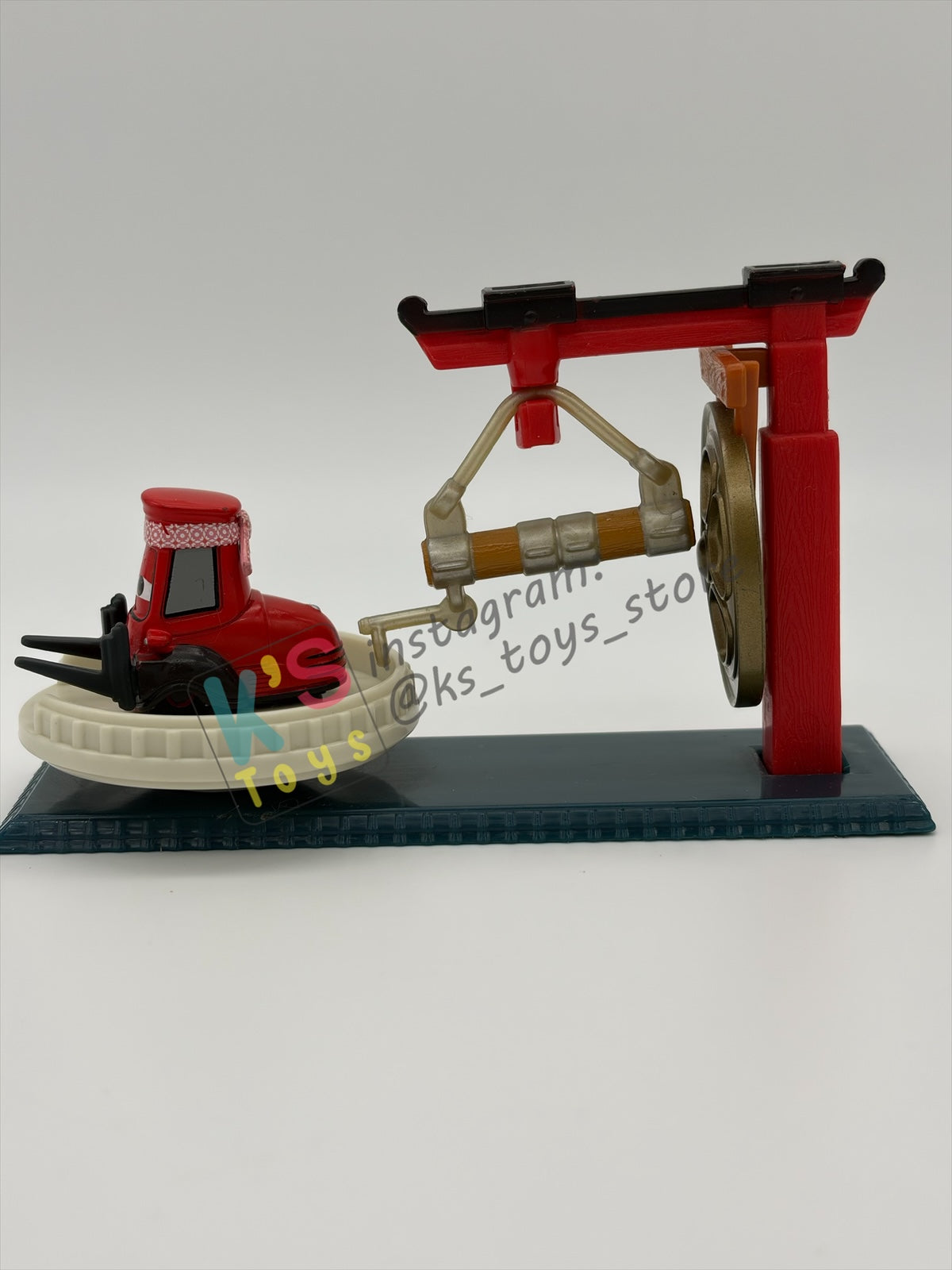 PRE-OWNED / LOOSE DISNEY PIXAR CARS BY MATTEL - "TERRY GONG" TOKYO PARTY SERIES - NEAR MINT CONDITION - READ DESCRIPTION!!!!!!!!!!