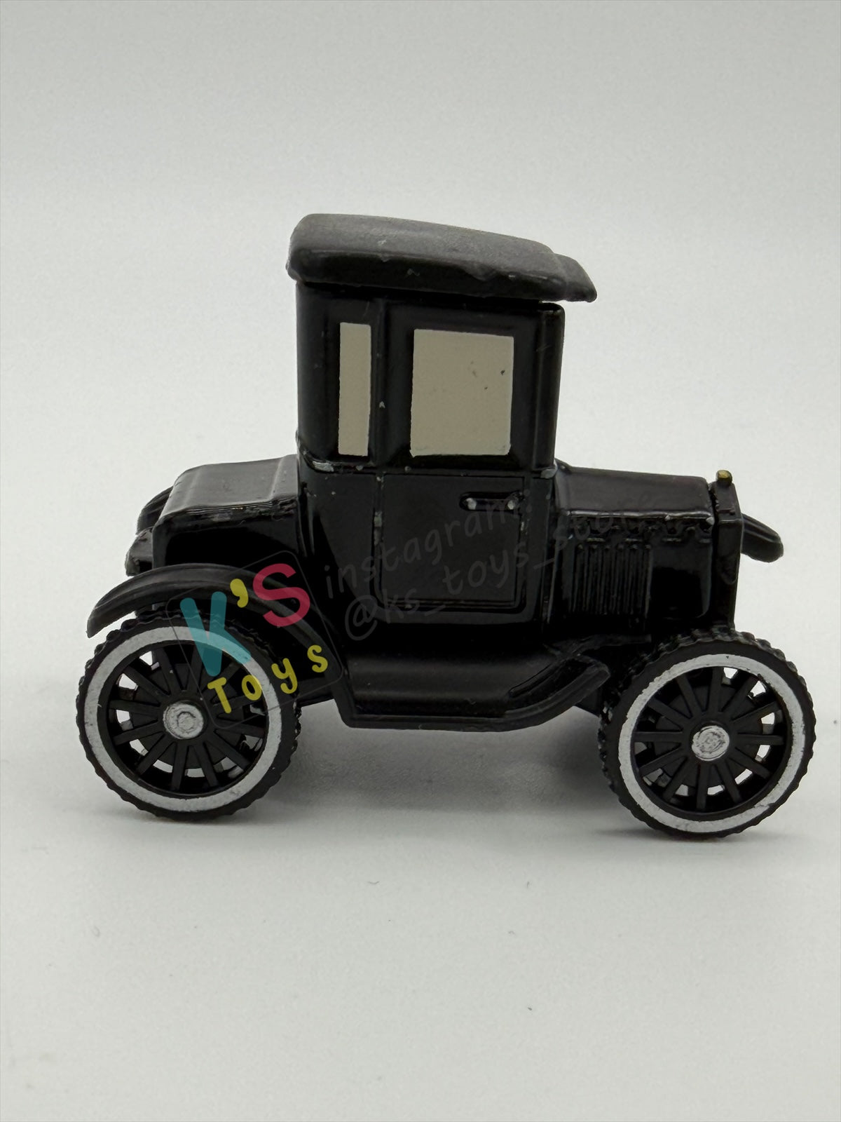 FREE ITEM!! PRE-OWNED / LOOSE DISNEY PIXAR CARS - "LIZZIE" PLAYED CONDITION