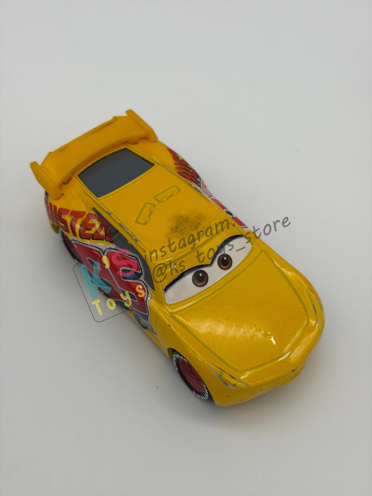 PRE-OWNED / LOOSE DISNEY PIXAR CARS BY MATTEL - "RUST-EZE CRUZ RAMIREZ" - CARS 3 FLORIDA 500 SERIES - PLAYED CONDITION - READ DESCRIPTION!!!!!!!!!!!