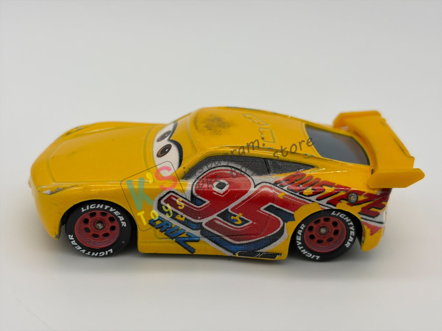 PRE-OWNED / LOOSE DISNEY PIXAR CARS BY MATTEL - "RUST-EZE CRUZ RAMIREZ" - CARS 3 FLORIDA 500 SERIES - PLAYED CONDITION - READ DESCRIPTION!!!!!!!!!!!