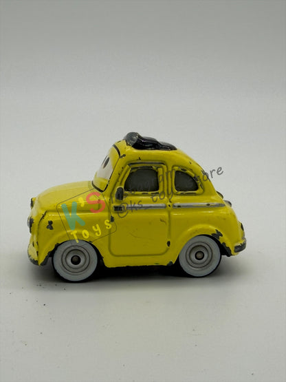 FREE ITEM!! PRE-OWNED / LOOSE DISNEY PIXAR CARS - "LUIGI" WELL-PLAYED CONDITION