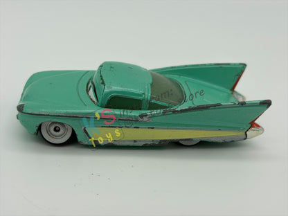 FREE ITEM!! PRE-OWNED / LOOSE DISNEY PIXAR CARS - "FLO" WELL-PLAYED CONDITION