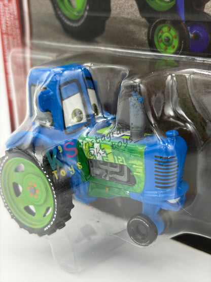 DISNEY PIXAR CARS 1:55 BY MATTEL - "CLUTCH AID RACING TRACTOR" 2026 RE-RELEASED 20TH ANNIVERSARY CARD - BNIP