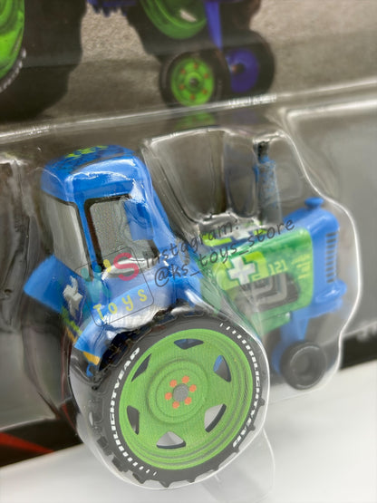 DISNEY PIXAR CARS 1:55 BY MATTEL - "CLUTCH AID RACING TRACTOR" 2026 RE-RELEASED 20TH ANNIVERSARY CARD - BNIP
