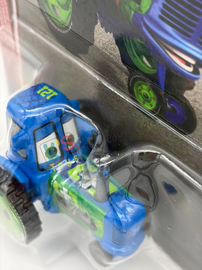 DISNEY PIXAR CARS 1:55 BY MATTEL - "CLUTCH AID RACING TRACTOR" 2026 RE-RELEASED 20TH ANNIVERSARY CARD - BNIP