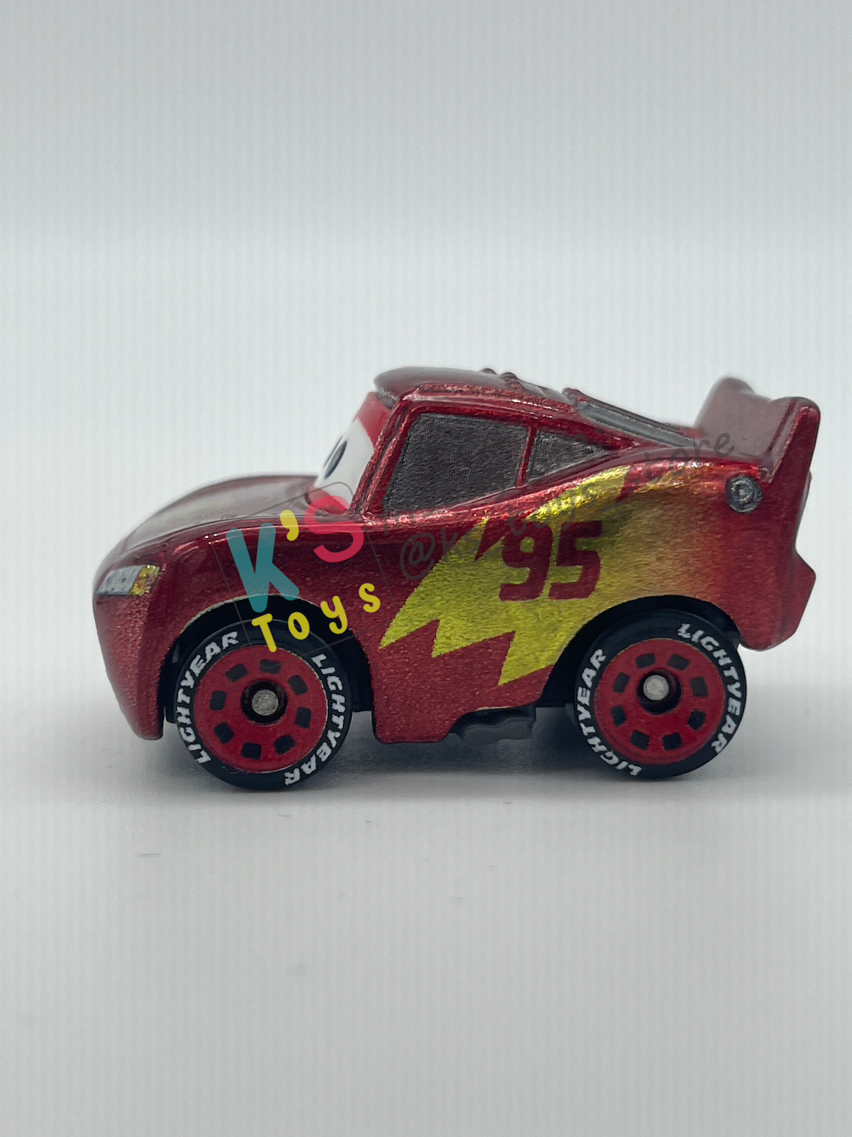 Loose Mini Racers Pixar Disney Cars, METALLIC ROAD TRIP LIGHTNING MCQUEEN - Mint / Near Mint Condition
